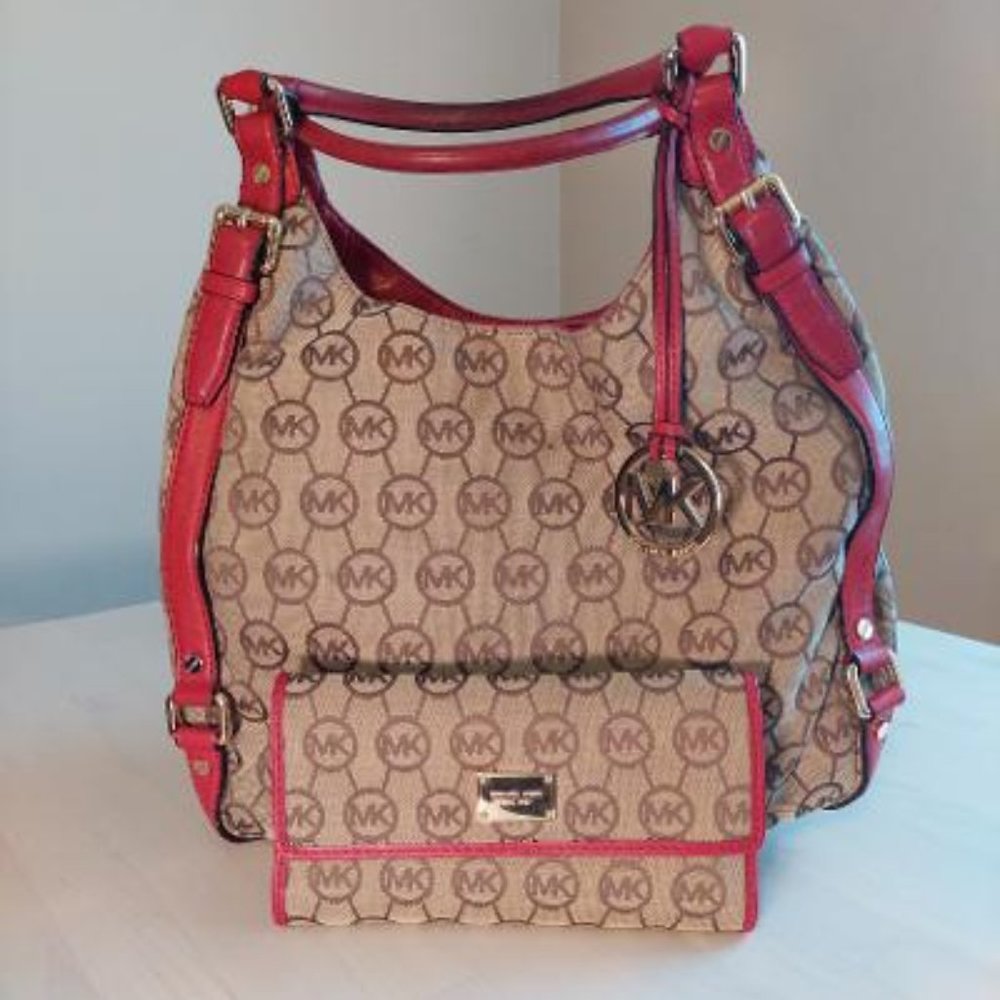 MK Large Bedford Jacquard Shoulder Bag w/ Wallet